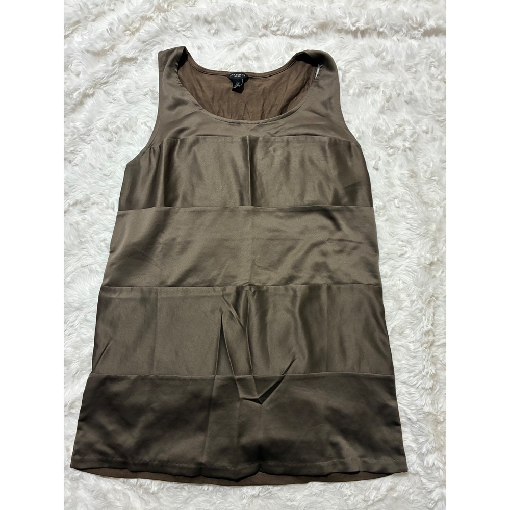 Ann Taylor‎ Brown Tiered Satin Front Sleeveless Tank Top XS Mixed Media
